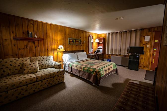 Riverside Motel Hayward Exterior photo